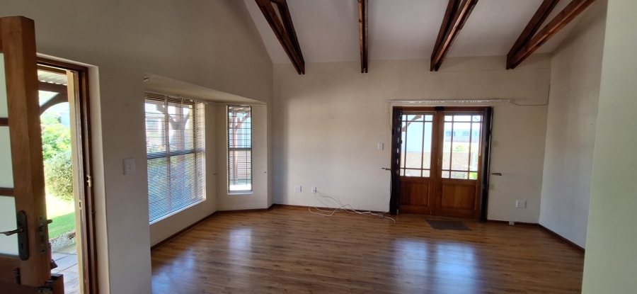  Bedroom Property for Sale in Riversdale Western Cape